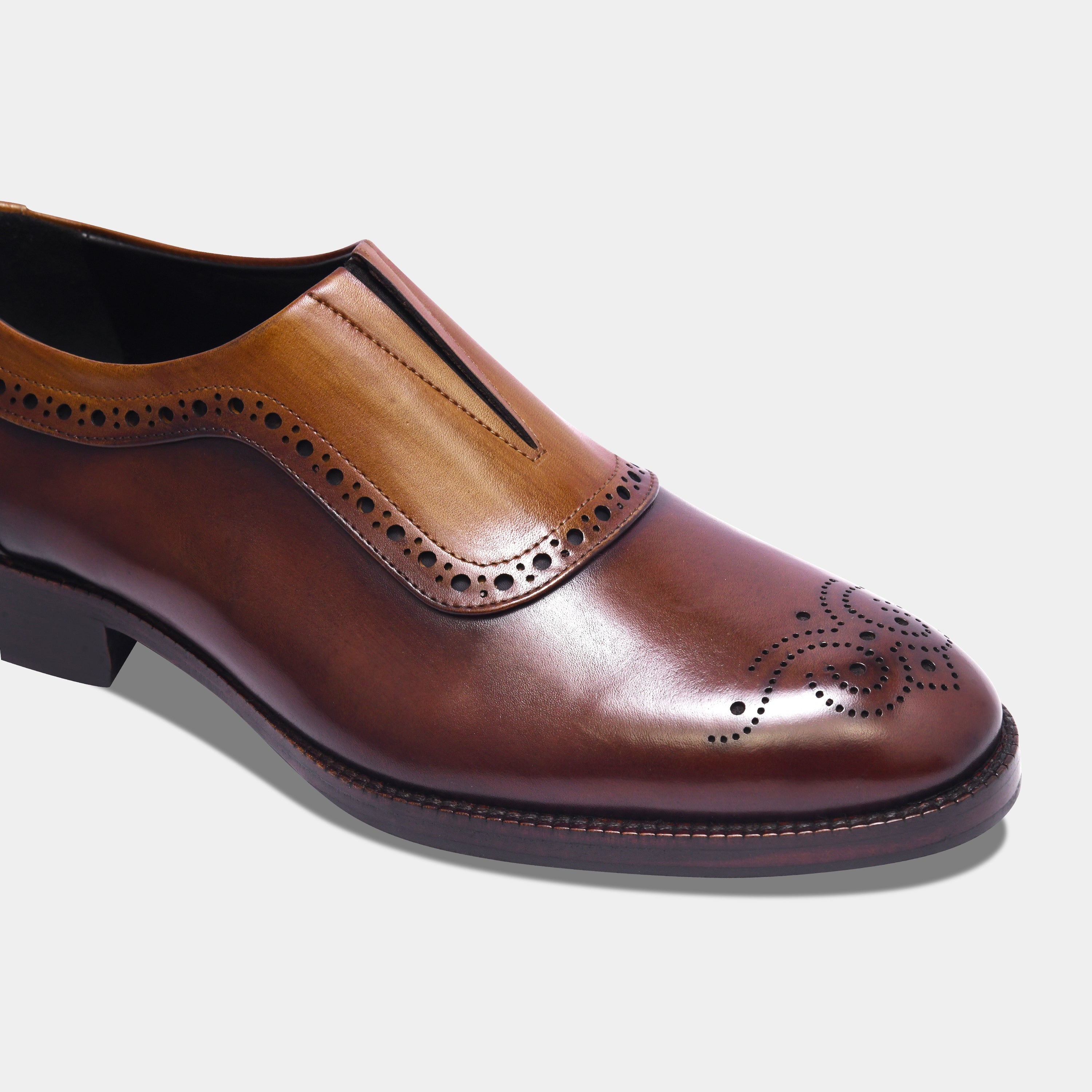 SOLOMONS LOAFER | BROGUE BROWN