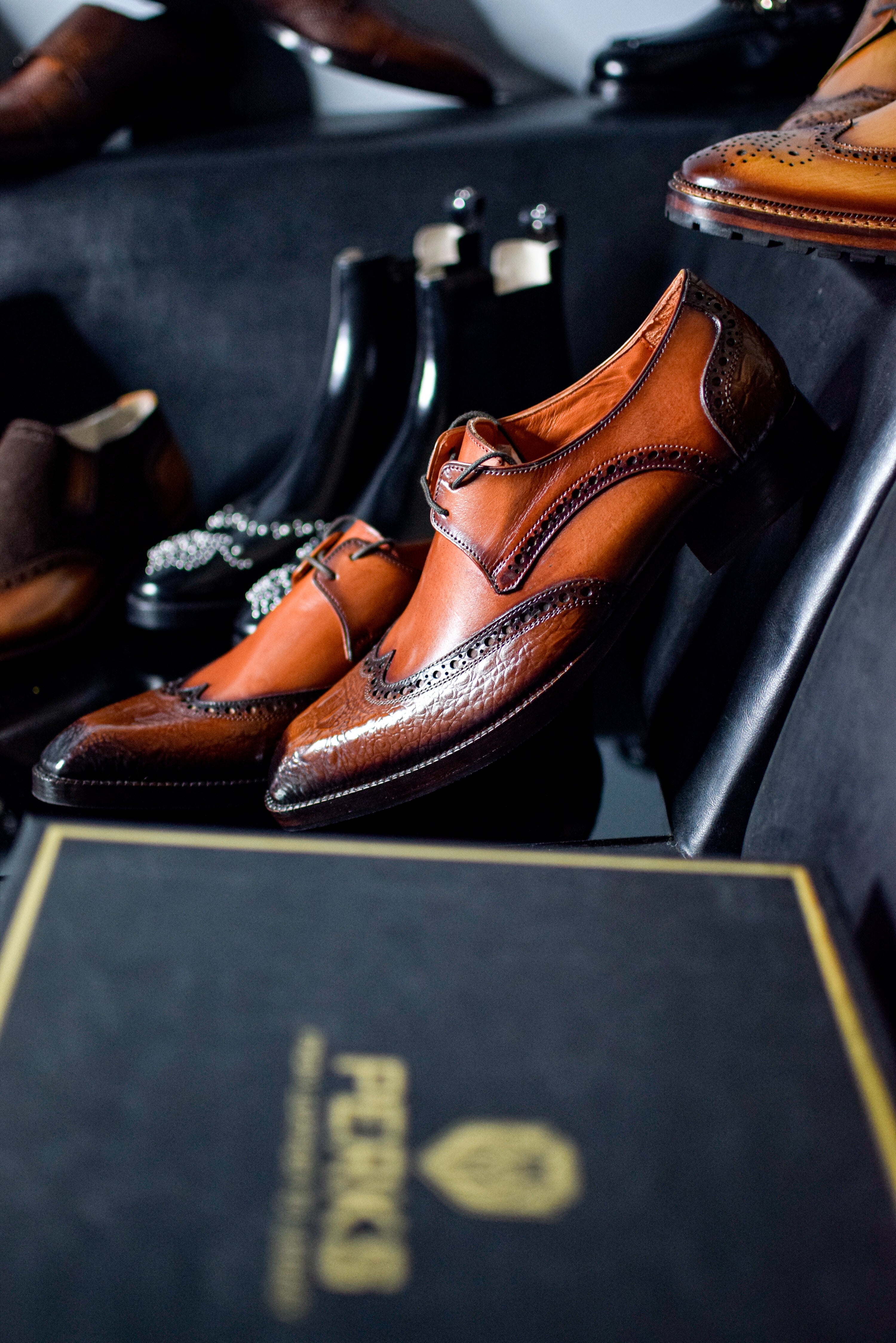 SHELBY'S LACEUP | TAN