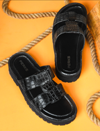 SOLOMONS SLIPPER | BLACK